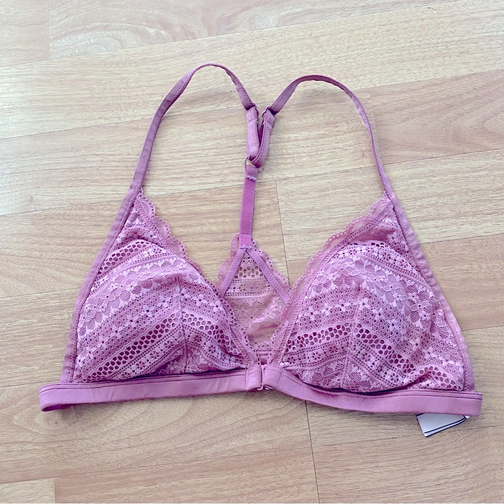 Victoria’s Secret Pink Lace Bralette